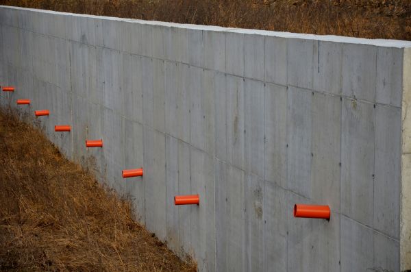 Cement Wall Pouring in Lansing