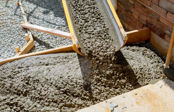 Cement Walkway Pouring in Lansing