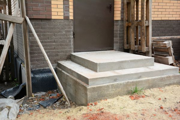 Cement Steps Construction in Lansing